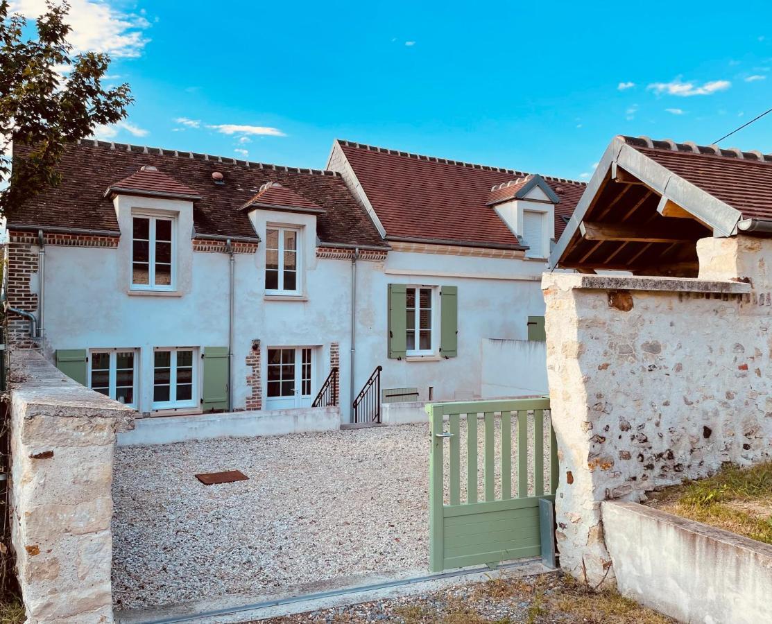 Gite Cosy A Chambly Exterior photo