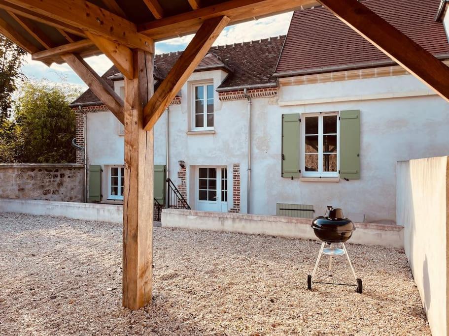 Gite Cosy A Chambly Exterior photo
